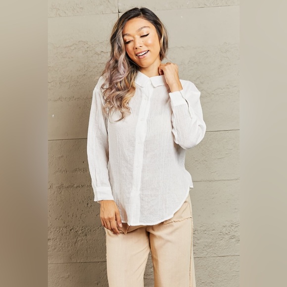 Petal Dew Take Me Out Lightweight Button Down Top - Picture 3 of 6